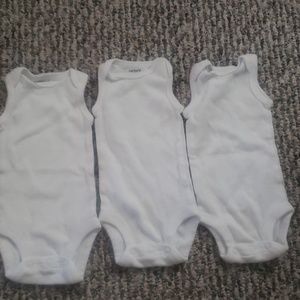 Sleeveless onesies